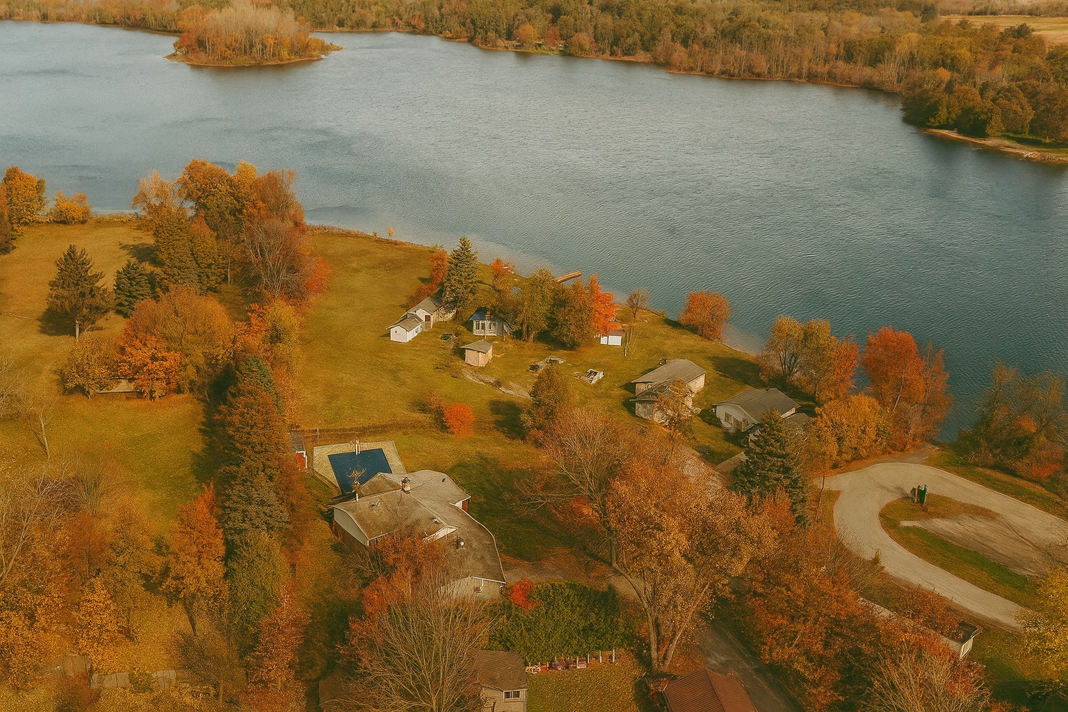 Muskellunge Lake
