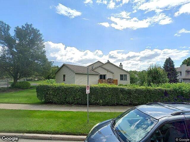 Breton Highlands Condominium photo 3