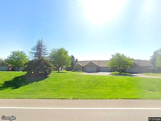 Green Meadow Condominiums photo 5