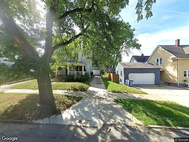 South Riverside Gardens Sub. photo 5