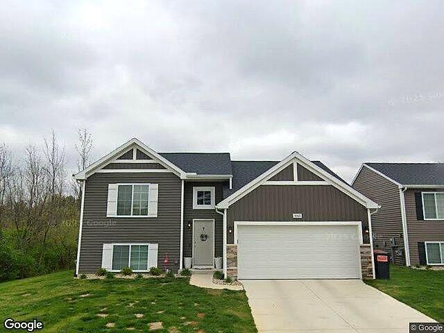 Alderwood Condominiums photo 4