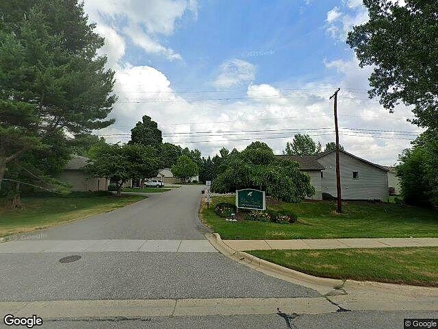 Falcon Pointe Condominiums photo 2