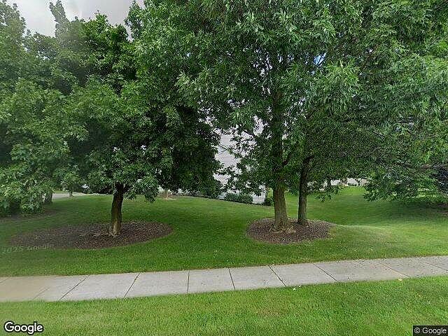 Falcon Pointe Condominiums photo 5