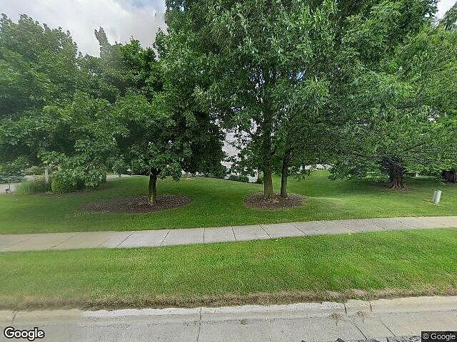 Falcon Pointe Condominiums photo 6