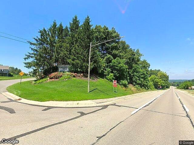 Devonwood Place Condominium photo 3