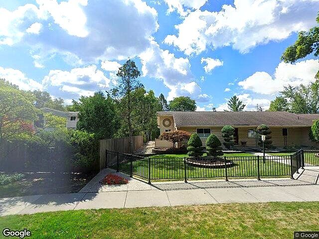 Albert-Realtors Hampshire Replat photo 2