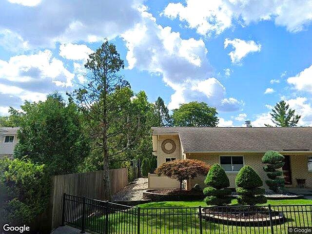 Albert-Realtors Hampshire Replat photo 3