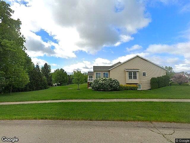 Avalon Pointe Condominiums photo 13