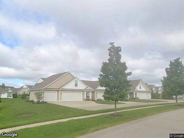 Avalon Pointe Condominiums photo 8
