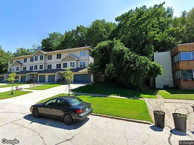 Clinton Ridge Condos photo 3