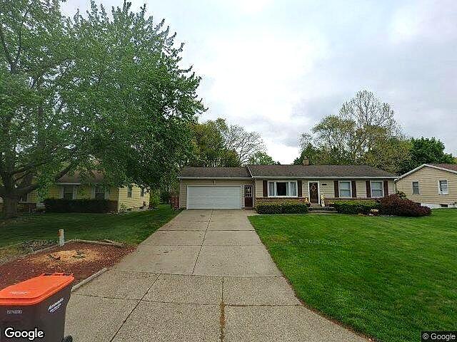 Sharon Estates photo 3