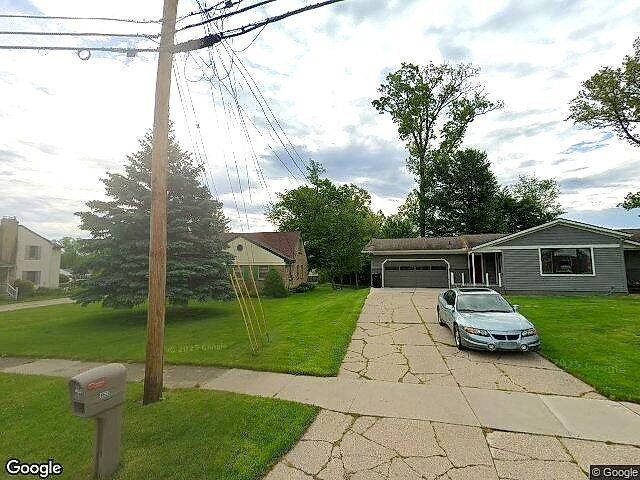 Summer Woods Area photo 12