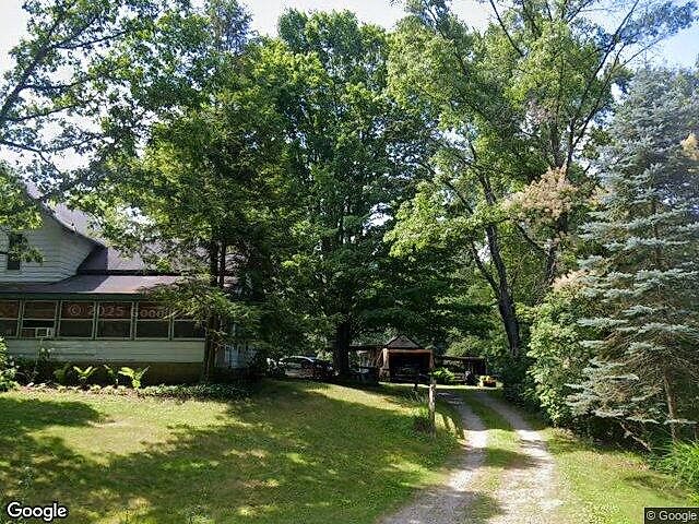 Hickory Pointe Woods Condominium photo 10