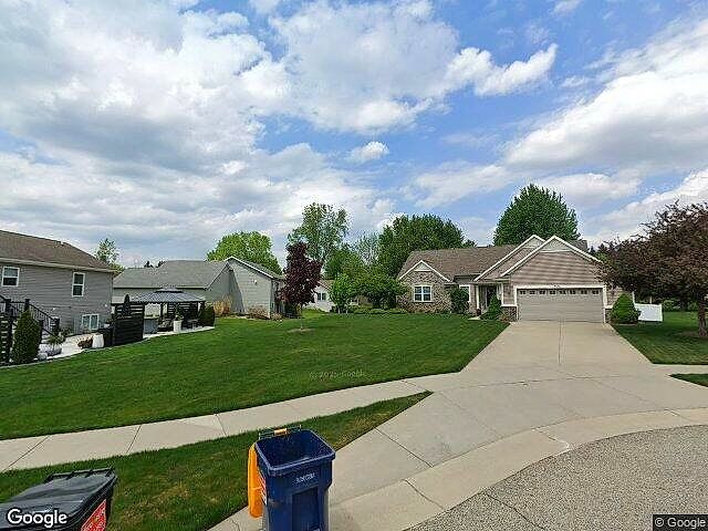 Applewood Estates photo 11