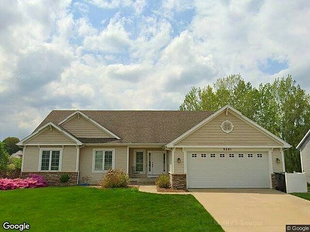 Applewood Estates photo 2