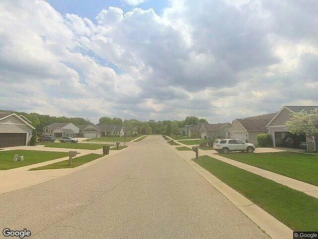 Applewood Estates photo 3