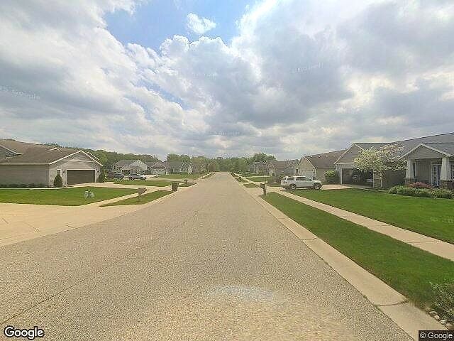 Applewood Estates photo 4