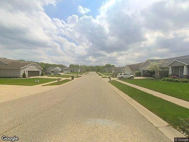 Applewood Estates photo 4