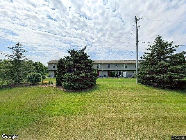 Greenly Place photo 3