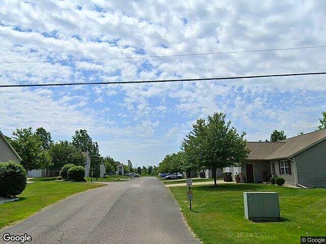 Greenly Place photo 4