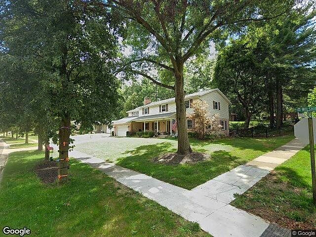 Albert-Realtors Cornell Add. photo 8