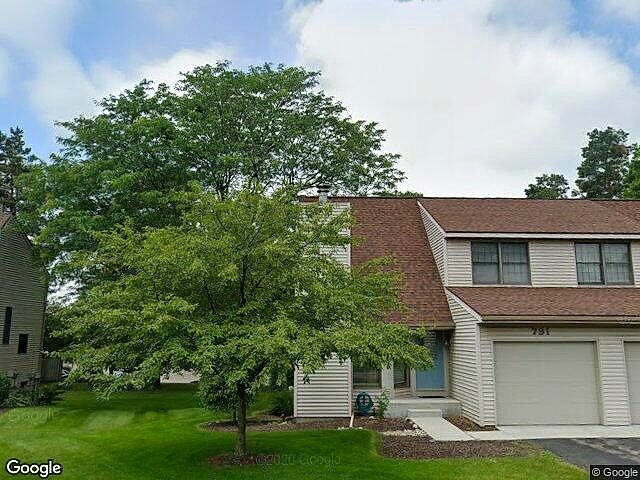Bradford Place Condominium photo 6