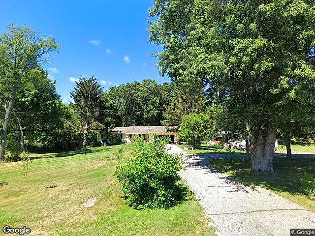 Courtland Hills photo 5