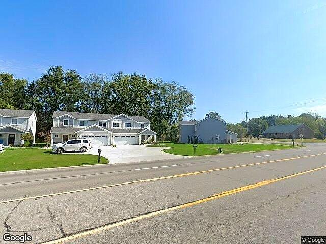 BUTTERNUT CONDOMINIUM photo 3