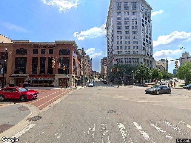171 Monroe Condominium photo 8
