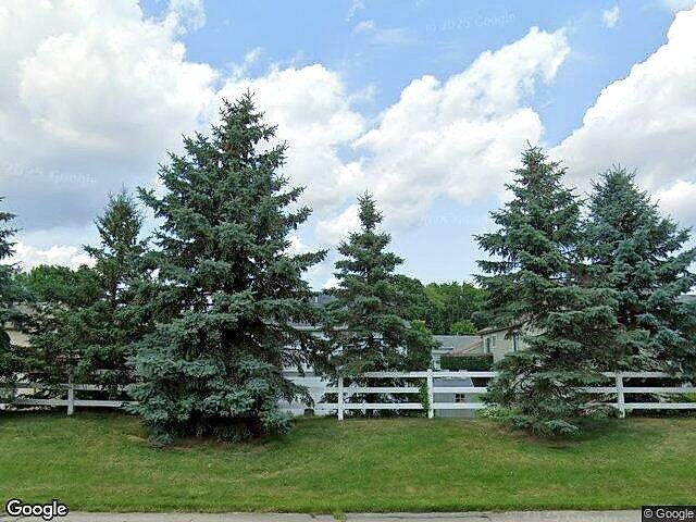Fieldstone Condominium photo 3