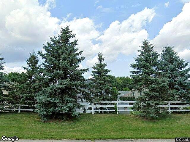 Fieldstone Condominium photo 3