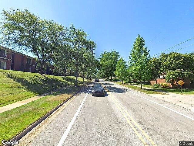 Bel Air Condominiums photo 9