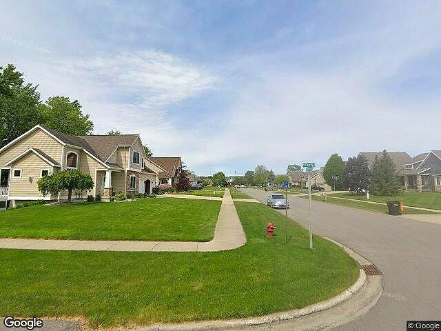 Amber Estates Condominiums Aka Reflection Lake Condominiums photo 3