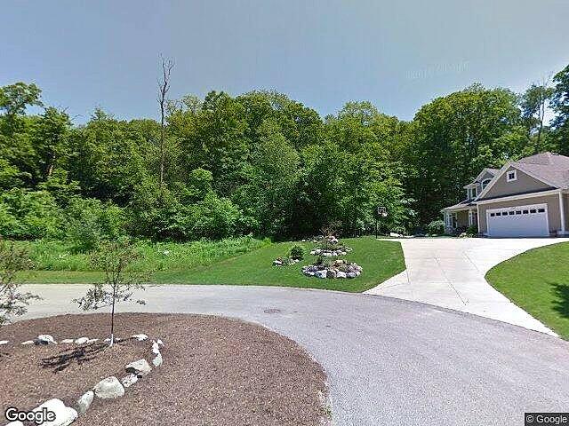 East River Ridge Condominiums photo 3