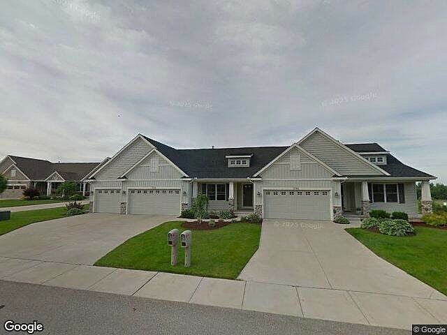 Bristol Ridge North Condominiums photo 3