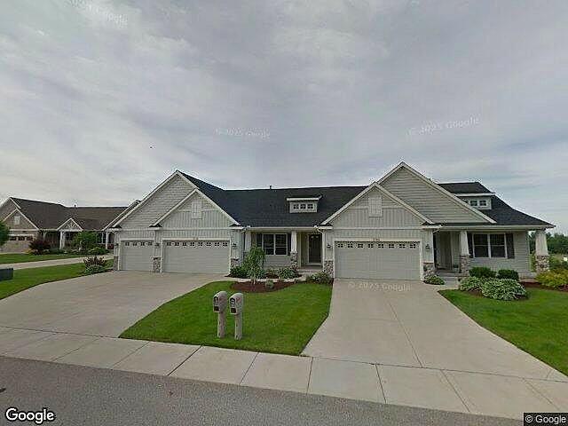 Bristol Ridge North Condominiums photo 5