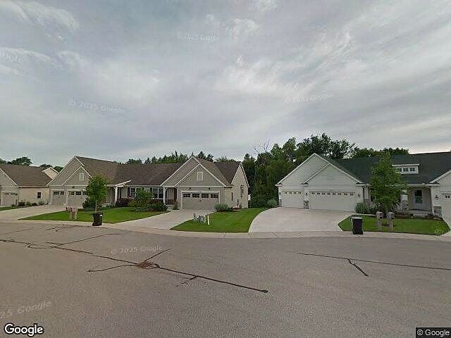 Bristol Ridge North Condominiums photo 5