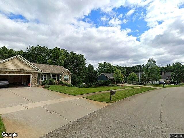 Arrowcrest photo 10