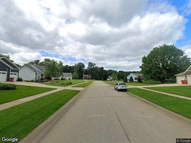 Arrowcrest photo 8