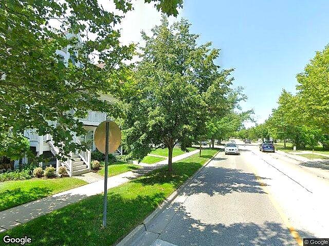 HARBOR'S EDGE CONDOMINIUMS photo 5