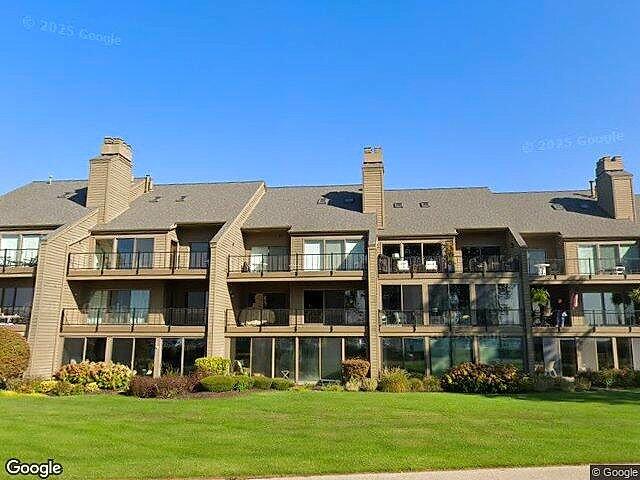 Anchorage Marina Residential Condominium photo 3