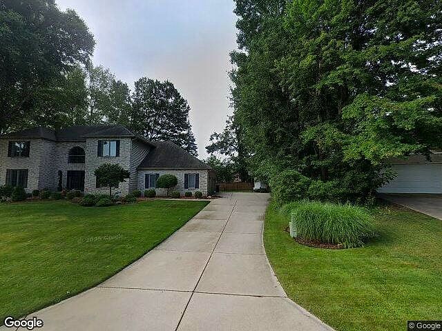Chatham Woods Condominiums photo 8