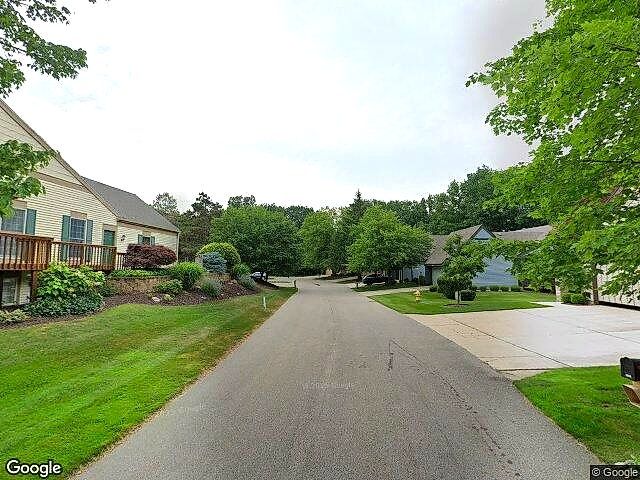 Cross Creek West Condominiums photo 13