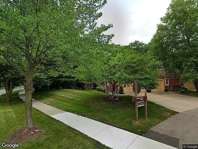 Cross Creek West Condominiums photo 2