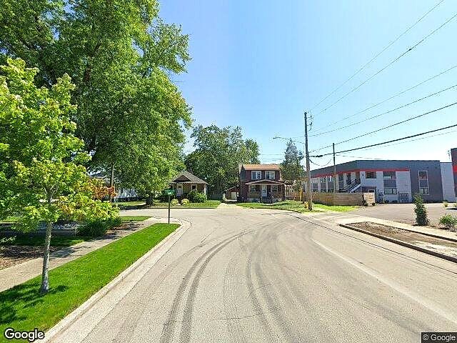 815 Verhoeks Condominiums photo 2