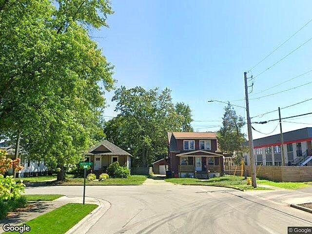 815 Verhoeks Condominiums photo 3