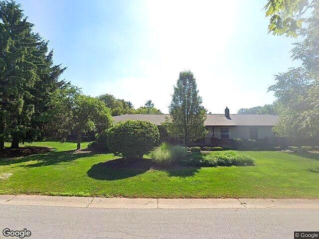 Grosse Pointe Estates Condominiums photo 2