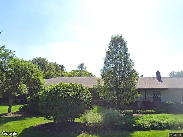 Grosse Pointe Estates Condominiums photo 3