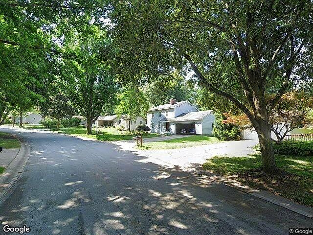 Grosse Pointe Estates Condominiums photo 4