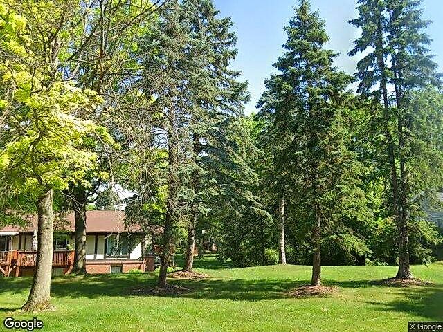 Grosse Pointe Estates Condominiums photo 8